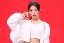 베이비돈크라이 모두에게 사랑받고파, 피네이션의 자랑 될 것[현장EN:]