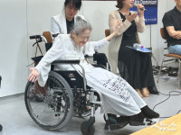 뇌성마비 시인 송명희,  천국 소망 담은 신작 