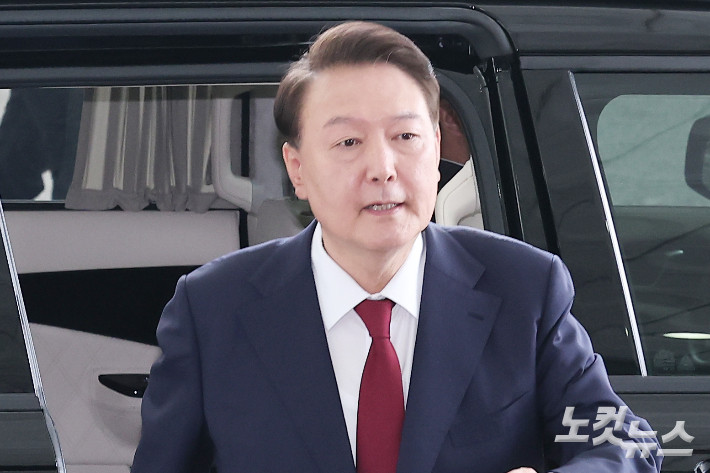 윤석열 전 대통령, 2차 대면조사 9시간 30분 만에 종료