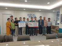 2년 전 대형산불 때 받은 도움 감사 강릉 경포동, 자매도시 안동에 성금