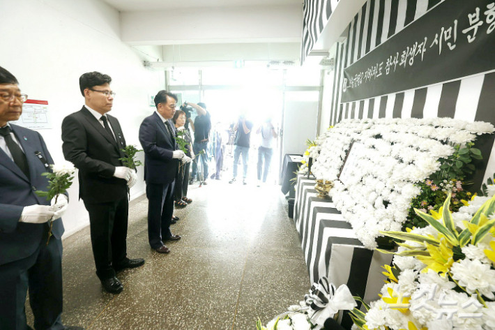 충북지사, 오송 참사 2주기 추모 주간에 음주회식 논란