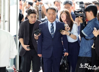 순직 해병 특검 출석하는 김계환 전 해병대사령관