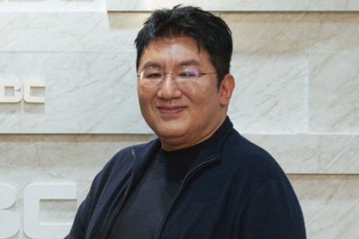 금융당국, 하이브 의장 방시혁에 부정거래 혐의 고발하여 관심 집중