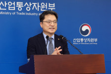 아직 아리송한 대미 투자펀드…산업차관 