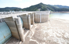 최악의 가뭄 강릉에 단비…오봉 저수지 저수율 20% 선 회복[뉴스쏙:속]