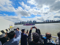 [르포]말 많은 한강버스, 직접 탑승해보니