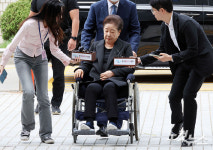 통일교 '정교유착' 의혹, 한학자 총재 구속기로[노컷네컷]