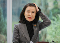 이진숙, 방통위 폐지에 개딸 추석 선물…與 방송 정상화