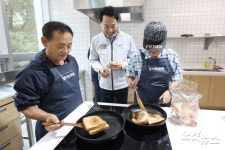 해든센터 공유주방 살펴보는 오세훈 시장