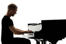 43살에 피아노 배운 DJ 아민 반 뷰렌 첫 어쿠스틱 앨범, 애플뮤직 독점 공개