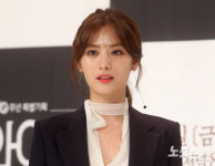 '자택 강도' 배우 나나 측이 알린 전말…