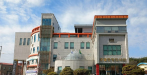 고흥군립도서관 2025년 책 내리는 크리스마스 수강생 모집