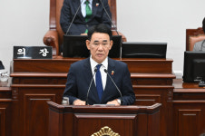 제주 중학교 교사 사망 진상조사·허위자료 제출 도마