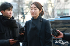 '공천헌금 1억' 강선우, 21시간 밤샘 조사 후 귀가 