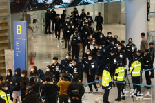 캄보디아 송환 73명 중 17명 충남경찰청서 수사…로맨스 스캠 혐의
