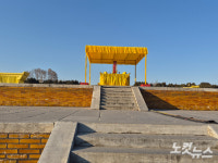 [르포]황제의 제단 옆에서 펼쳐지는 축제…묘회에 가보니