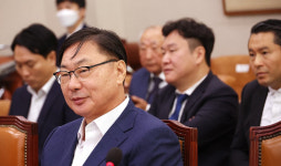 회유 없었다던 박상용…녹취 공개로 논란의 중심에