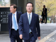 [속보]특검, 내란 가담 혐의 박성재 전 장관에 징역 20년 구형