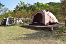 경주 화랑마을, 한옥 숙박·캠핑 인기…체류형 콘텐츠 강화