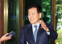 정동영, 남북미중 4자대화 제의…北에 '두만개발계획' 재가입 촉구