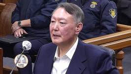 [속보]'건진법사 관련 허위사실 공표' 윤석열에 징역 2년 구형