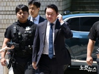 최태원 회장, 재산분할 2차 조정 출석…