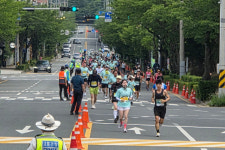 김해 숲길 마라톤 대회 3900명 뛰었다…