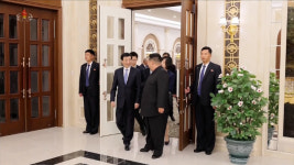 中 전략가 왕후닝 접견한 김정은…'근본이익' 대만문제 논의했나?
