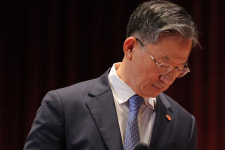 정성호 법무부 장관, 형사소송법 개정안 통과에 따른 부작용 보완 필요성 강조