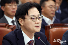 미국 다시 찾은 김정관 