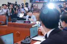 김승원 청문보고서 與 주도 채택…野 