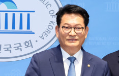 [속보]대통령 평화외교특보 송영길…국방특보 김병주