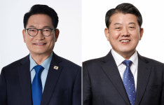 대통령 평화외교특보에 송영길…국방정책특보에 김병주