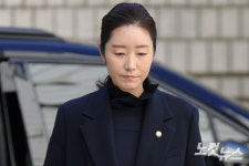 [속보]'1억 공천헌금' 강선우, 1심서 징역 2년 6개월 선고