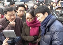 홍상수 ‘극장전’ 극장앞 촬영현장