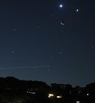 “씽긋 웃는 우주?”…금성과 목성이 만든 표정