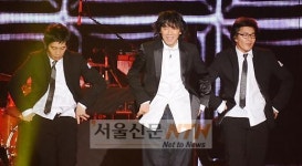 ‘서민 가수’ 김장훈 콘서트, ‘크리스마스民心’에 닿다