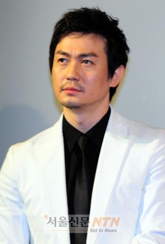 박용우 “때리는 것보다 맞는 연기가 편하다”