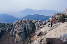[진우석의 걷기좋은 산길] (12) 남해 금산 상주리~상사바위