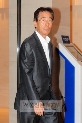 [NOW포토] 남일우, 안타까운 마음으로 발걸음