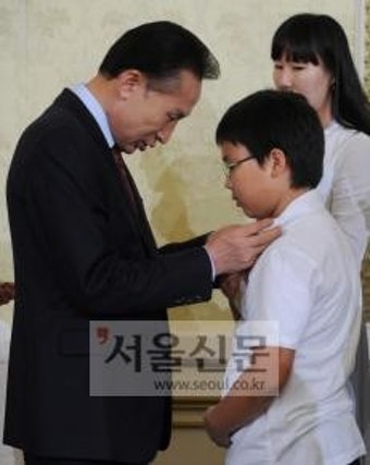 李대통령 “국민 지킬 국방력 갖고 있다”