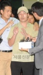 北 억류 유씨 136일만에 귀환
