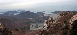 [도시와 산] <38> 경남 남해 금산