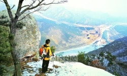 [진우석의 걷기좋은 산길](51) 충북 영동 갈기산