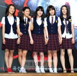 [NTN포토] 여고생들의 ‘깜찍한 각선미’