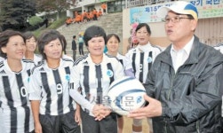 [서울 구청장 새꿈새구정<20>]문충실 동작구청장 “복지그물 촘촘한 명품區로”