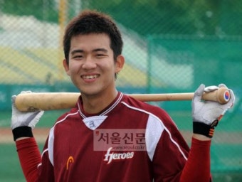 [피플 인 스포츠] 넥센으로 간 부산갈매기 김민성