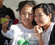 GS25 건강걷기축제, 출발전 우정샷 찰칵