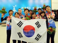 만리장성 즈려밟고…바둑 全종목 웃다