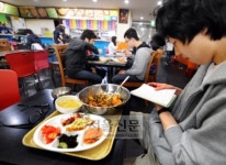 [포토 다큐 줌인] 서울 노량진 고시촌을 가다